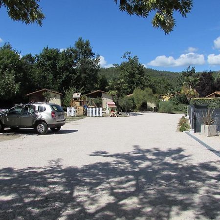 Les Chalets Du Verger Des Ascarines Corneilla-de-Conflent Екстер'єр фото