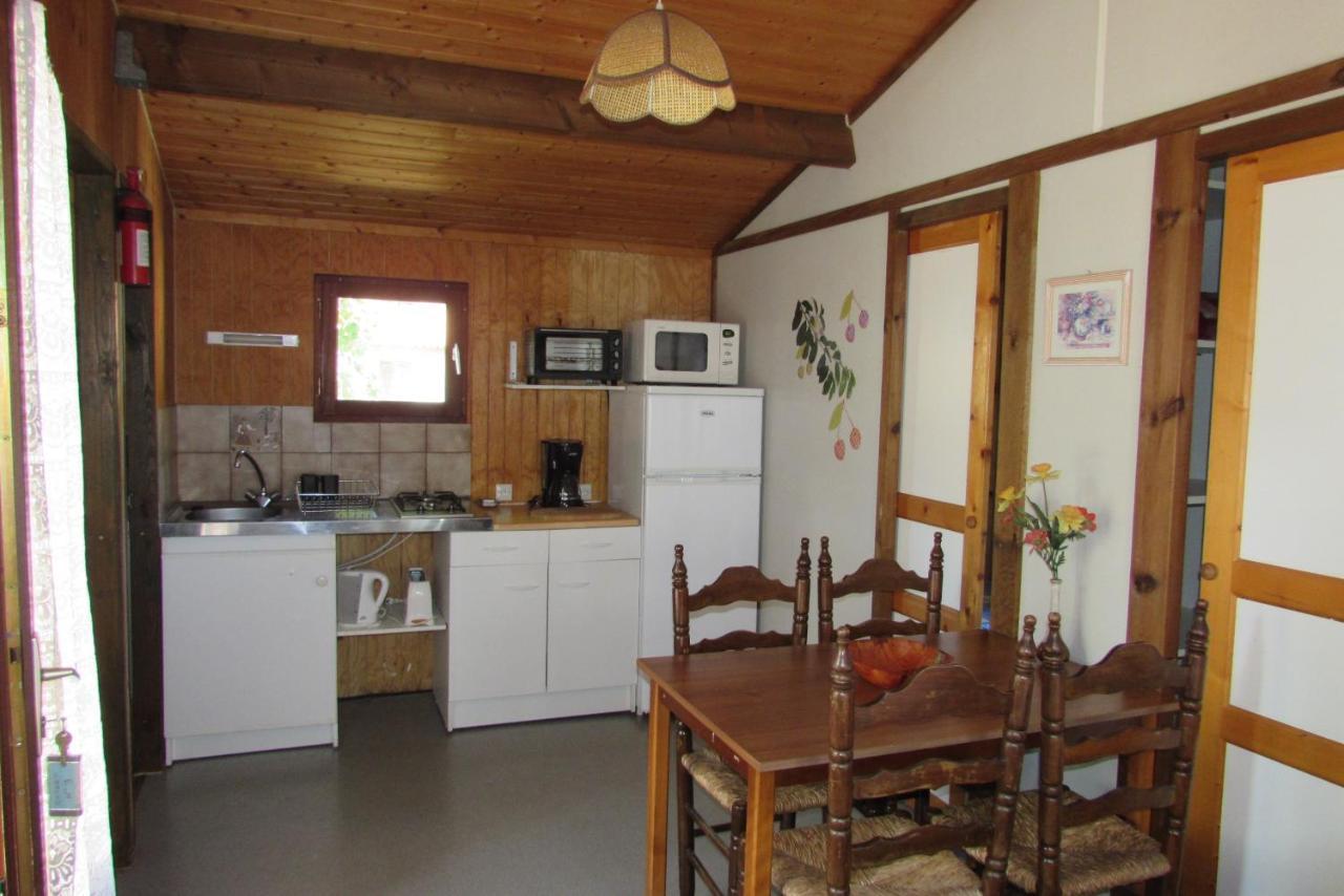 Les Chalets Du Verger Des Ascarines Corneilla-de-Conflent Екстер'єр фото