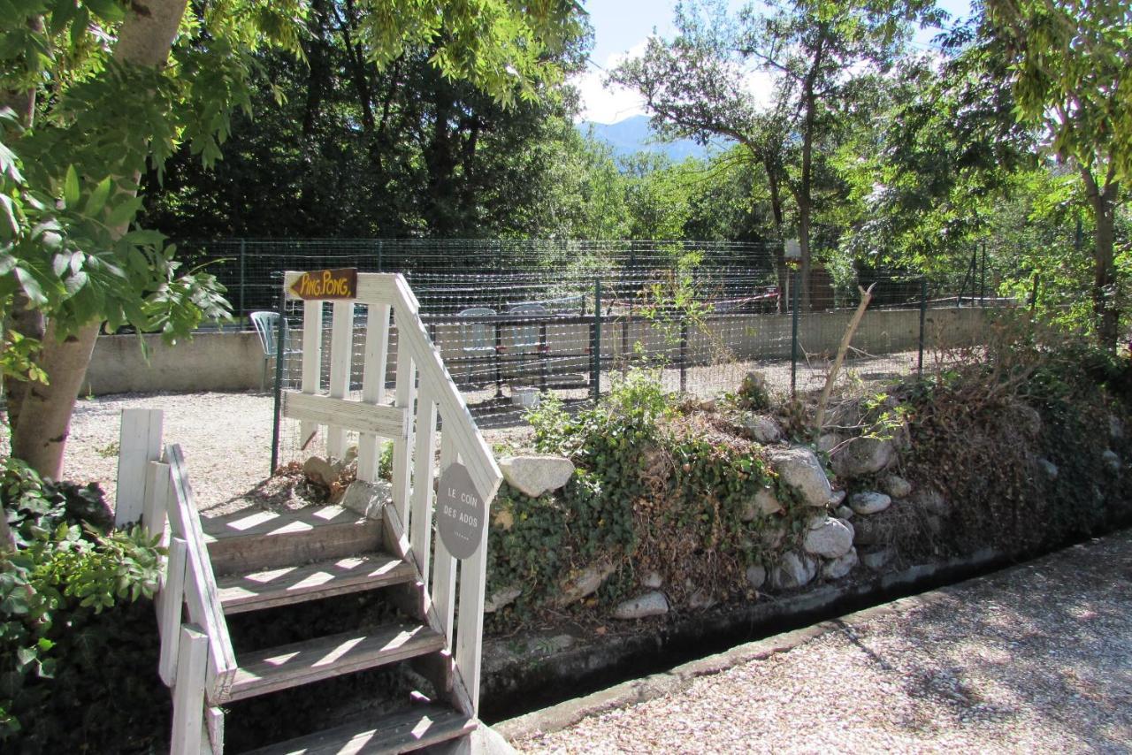Les Chalets Du Verger Des Ascarines Corneilla-de-Conflent Екстер'єр фото